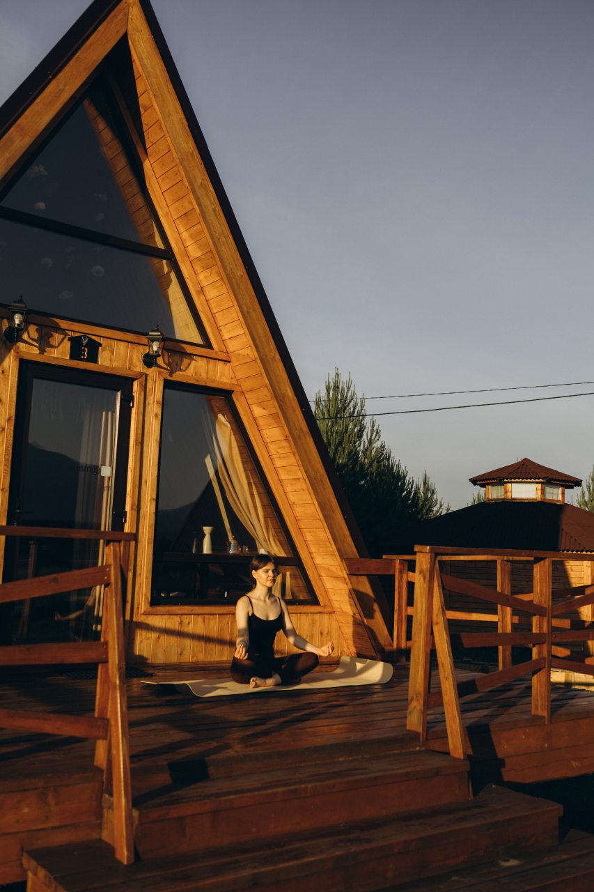 Дом (В стиле А-фрейм с полноценным вторым этажом), Загородный отель Саянский Марал