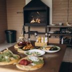 Мангал, Загородный отель Саянский Марал