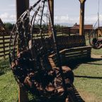 Подвесное кресло-капля, Загородный отель Саянский Марал