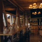 Бар / Ресторан, Загородный отель Саянский Марал