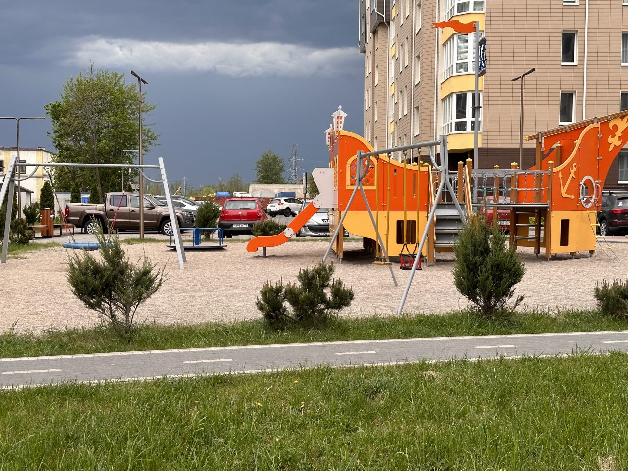 Детские площадки, Апартаменты New Life на Балтийском побережье