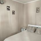 Прикроватная тумбочка