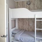 Двухярусная кровать.