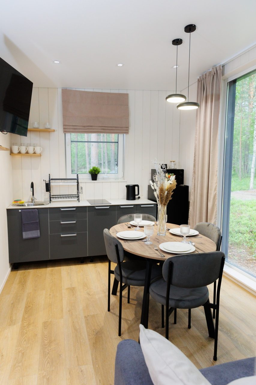 Коттедж (Дом бежевый), База отдыха Мох