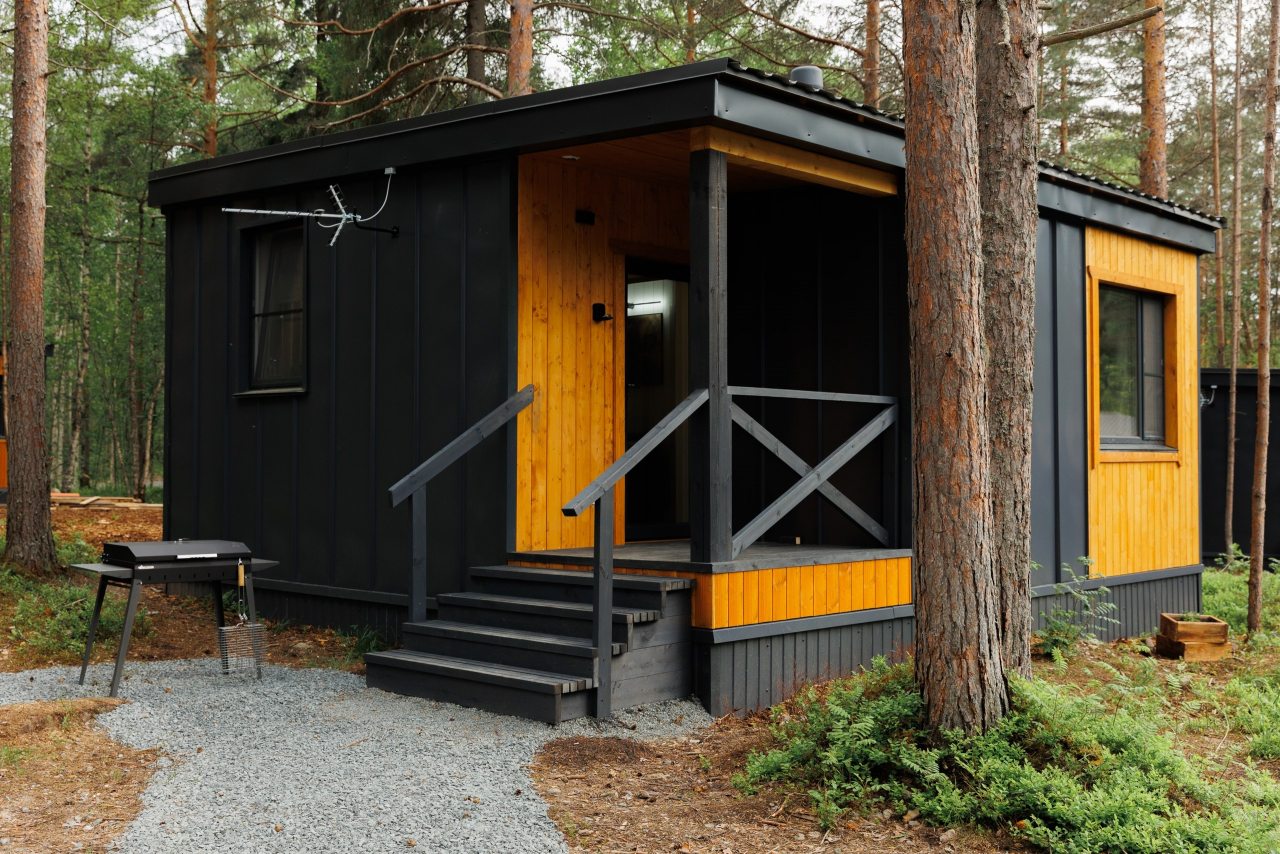 Коттедж (Дом бежевый), База отдыха Мох