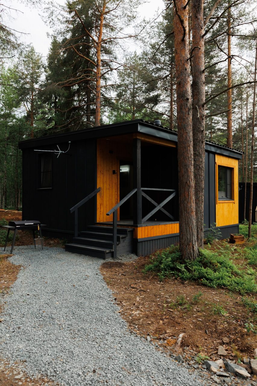 Коттедж (Дом бежевый), База отдыха Мох