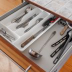 Апартаменты (МБ 166), Апартаменты Sutki Rent у Невы