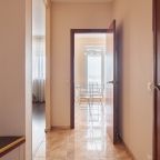 Апартаменты (МБ 166), Апартаменты Sutki Rent у Невы