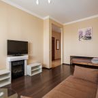 Апартаменты (МБ 166), Апартаменты Sutki Rent у Невы