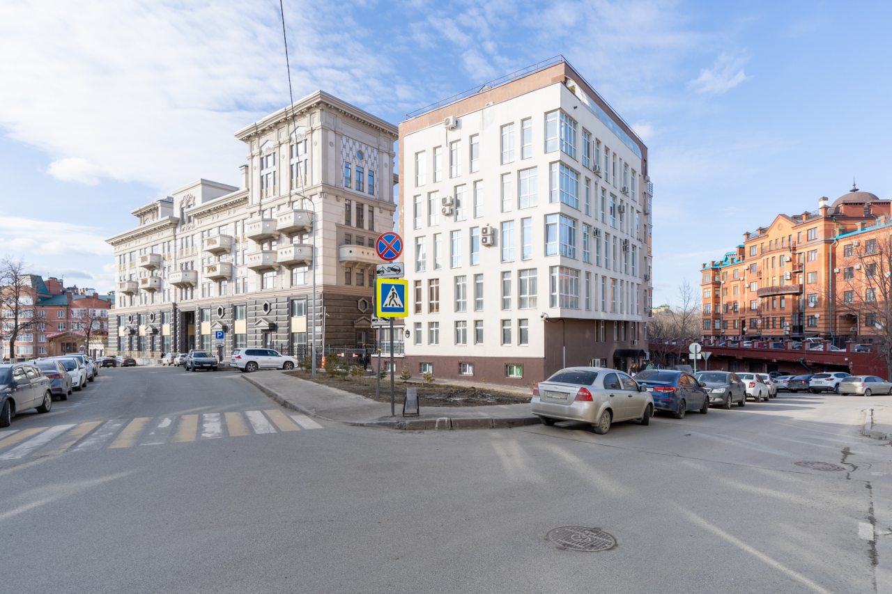 Смешанная парковка, Апарт-отель Центральный