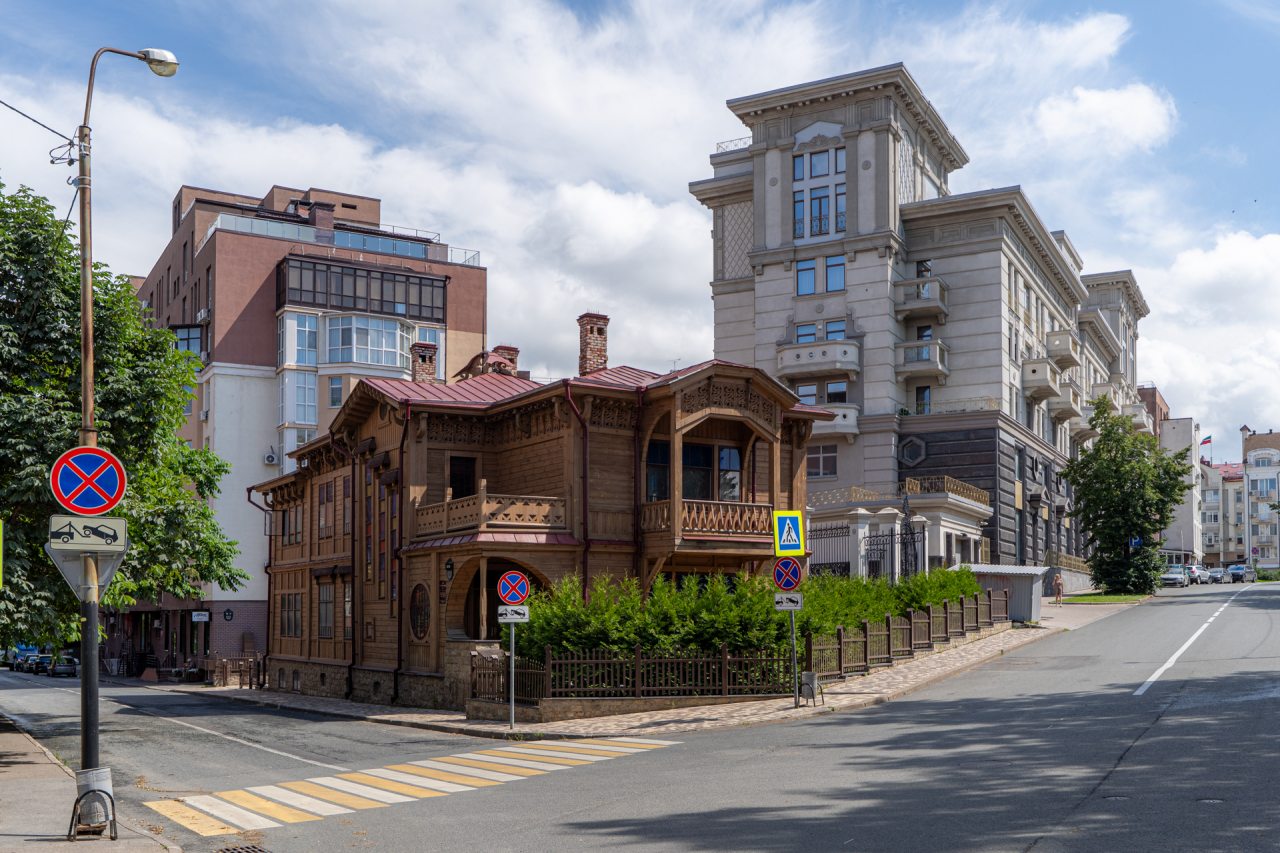 Смешанная парковка, Апарт-отель Центральный