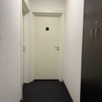 Вход в Семейный номер, шкаф,