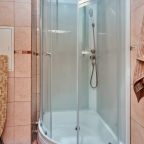 Четырехместный (Кровать в общем женском номере с 4 кроватями), Мини-отель 18 LINE