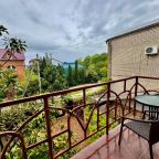 Трёхместный и более (Номер 22 трехместный с балконом), Гостевой дом Приморский