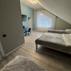 Четырехместный (Четырехместный номер с видом на горы), Гостевой дом Бархат