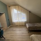 Четырехместный (Четырехместный номер с видом на горы), Гостевой дом Бархат