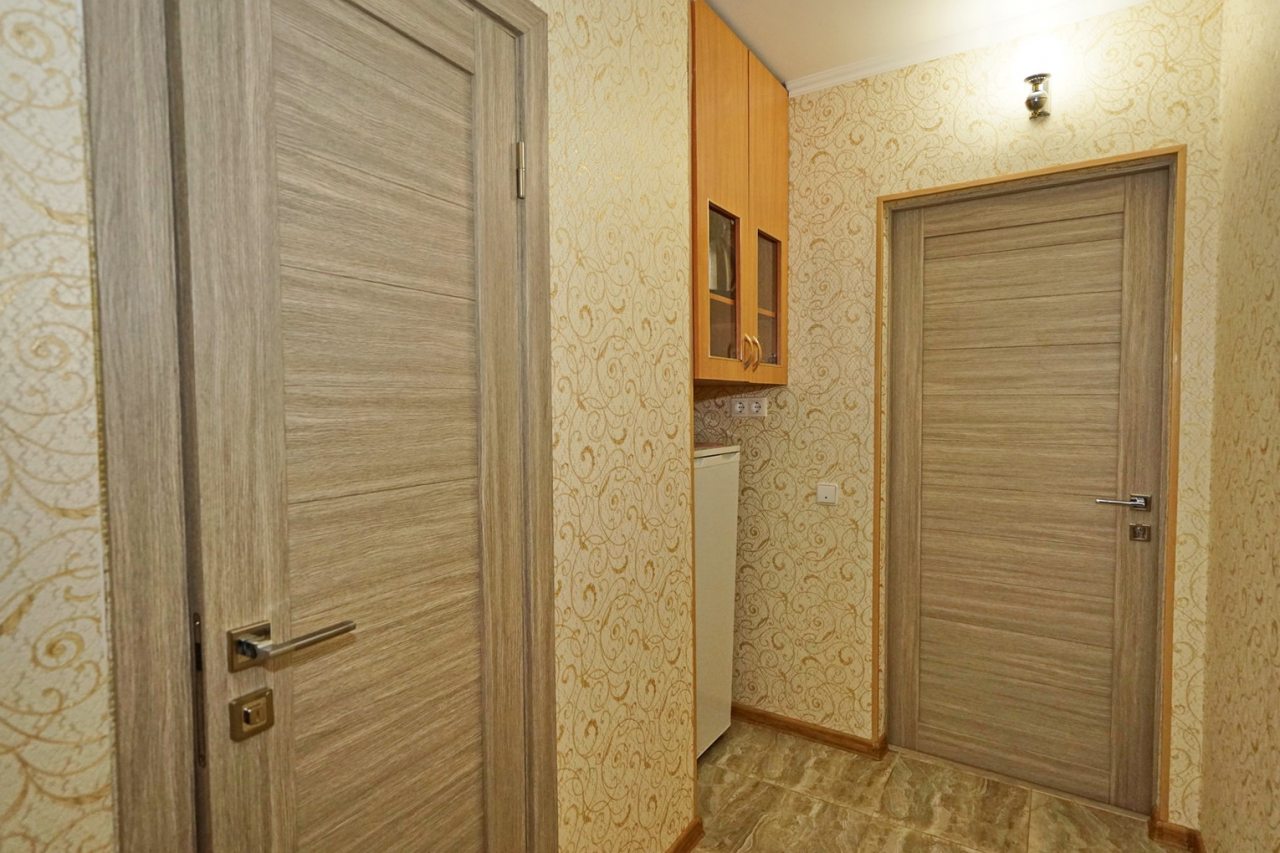 Семейный (Стандарт 2х-комнатный с балконом 6-местный), Гостевой дом Уютный