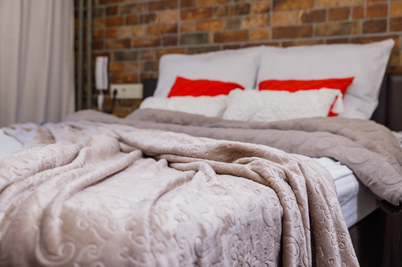 Полулюкс (США), Мини-отель СИМПЛ РУМС