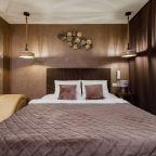 Полулюкс (Кения), Мини-отель СИМПЛ РУМС