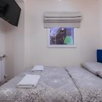 Апартаменты (Студия двухместная без окна), Апартаменты Star Comfort на Садовой