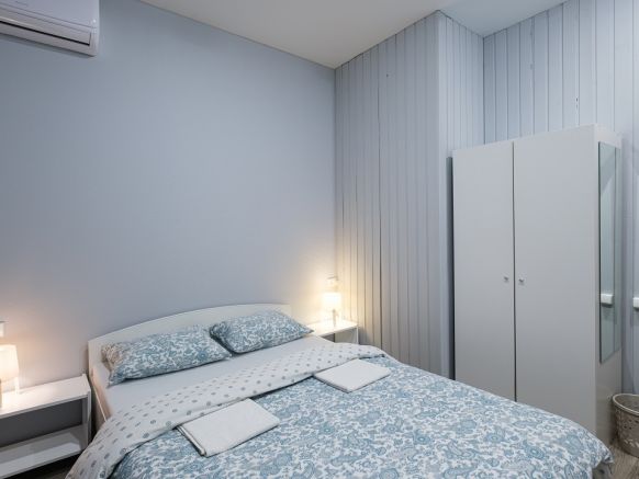 Фотография номера хостела Редиска на Лесгафта