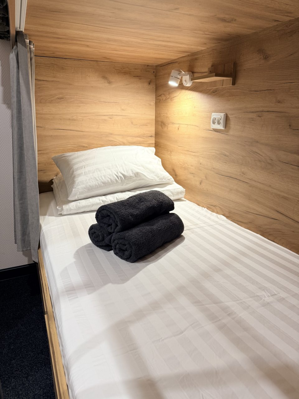 Десятиместный (Женский номер), Хостел Редиска на Лесгафта