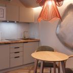 Дом (Дом «LOVE» c гриль-зоной на террасе), Гостевой дом Luxe House