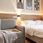 Апартаменты (Трехместные), Апартаменты LikeHome.life - Спартак