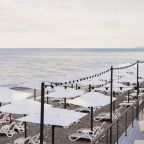Галечный пляж, Апарт-отель Лучезарный