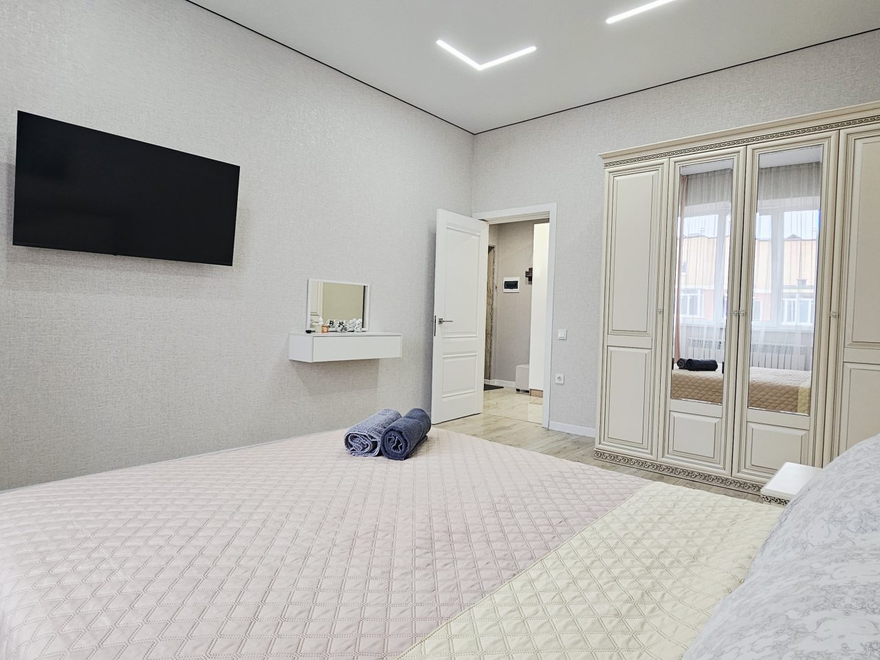 Апартаменты (Сети Райдас на Пестова дом 5), Апартаменты Райдас на Пестова 5