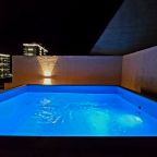 Подогреваемая купель с джакуззи