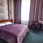 Номер уютно обставлен и оснащён необходимым, чтобы отдохнуть