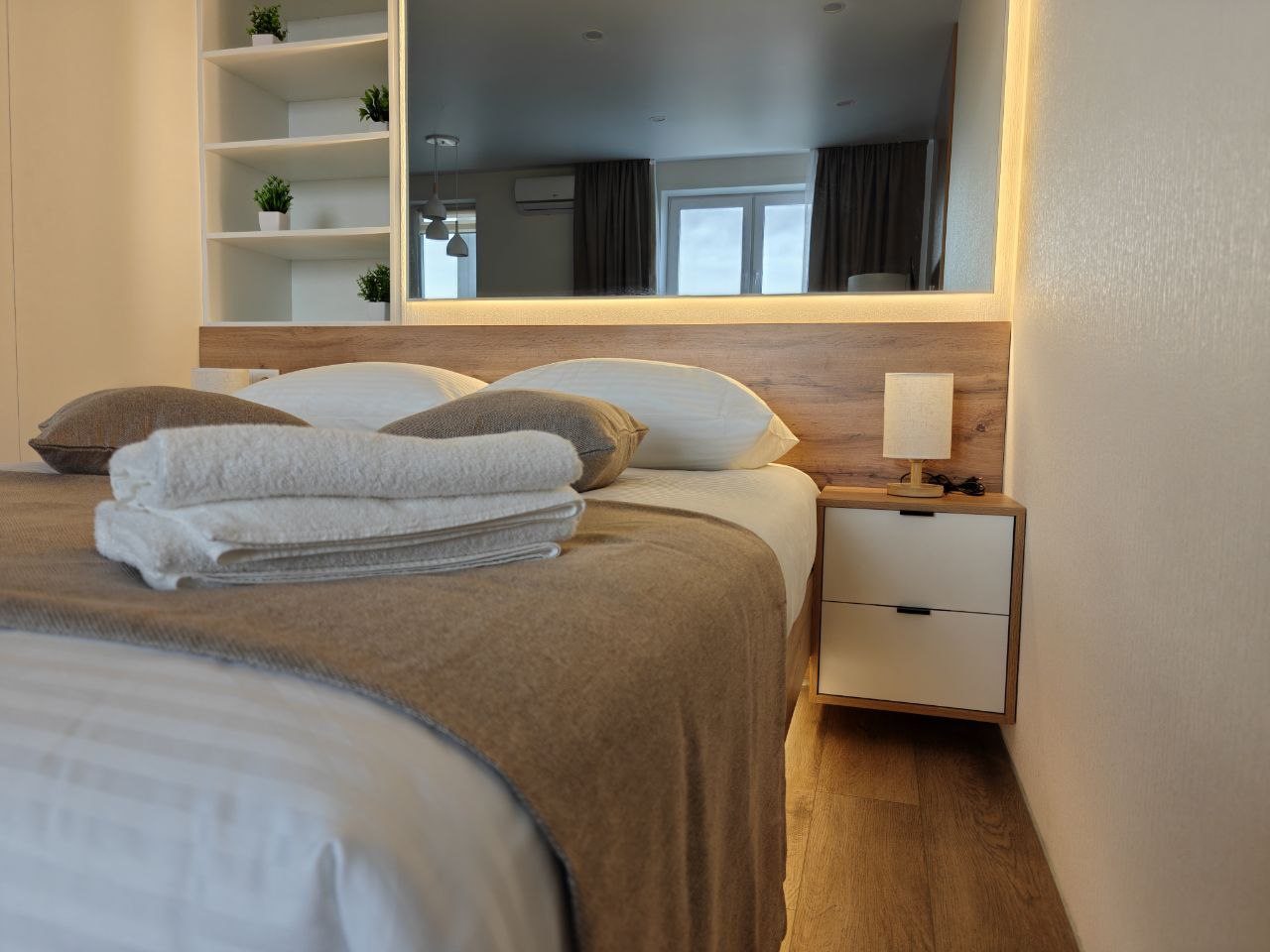 Четырехместный (С прекрасным Видом на Волгу и Президентский мост), Апартаменты Sweet home Ulyanovsk Gromova