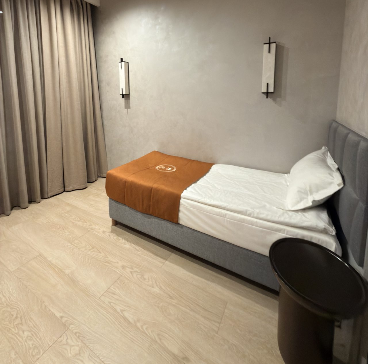 Трёхместный и более (Superior Room), Отель COSTA BRAVA
