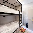 Шестиместный Мужской (Место), Хостел В Центре