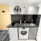 Апартаменты (Стандартные для 2-х взрослых (4)), Апартаменты VEDA Aparts Свечной