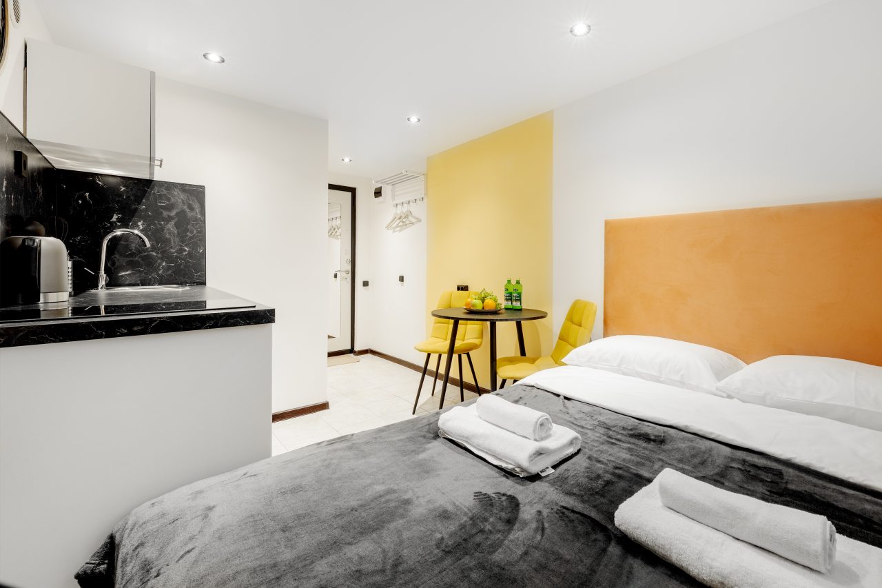 Апартаменты (Стандартные для 2-х взрослых (4)), Апартаменты VEDA Aparts Свечной