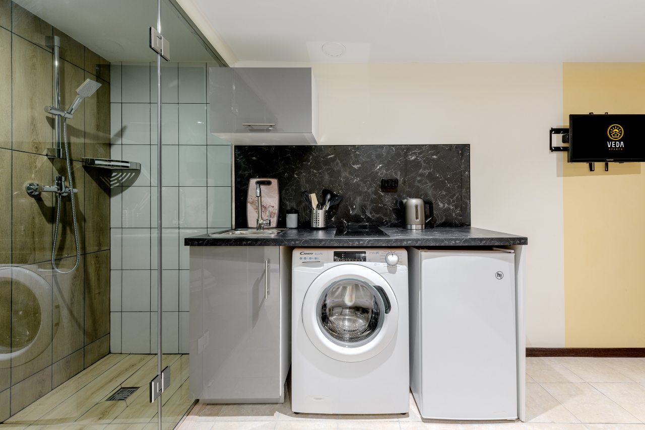 Апартаменты (Улучшенные  для 4-х взрослых (3)), Апартаменты VEDA Aparts Свечной