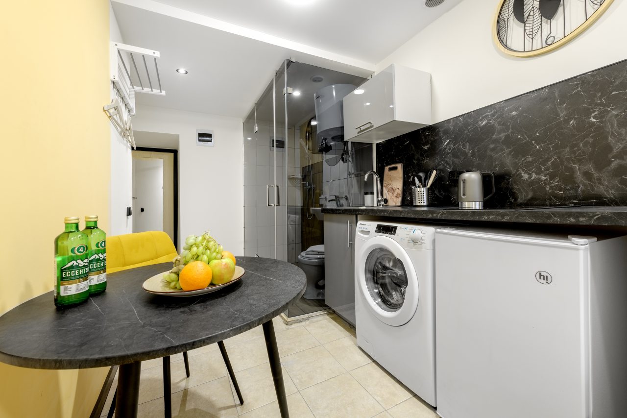 Апартаменты (Стандартные для 2-х взрослых (5)), Апартаменты VEDA Aparts Свечной