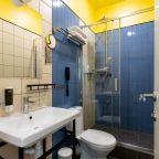 Номер (Стандартный с 1 двуспальной кроватью), Бутик-Отель Реноме