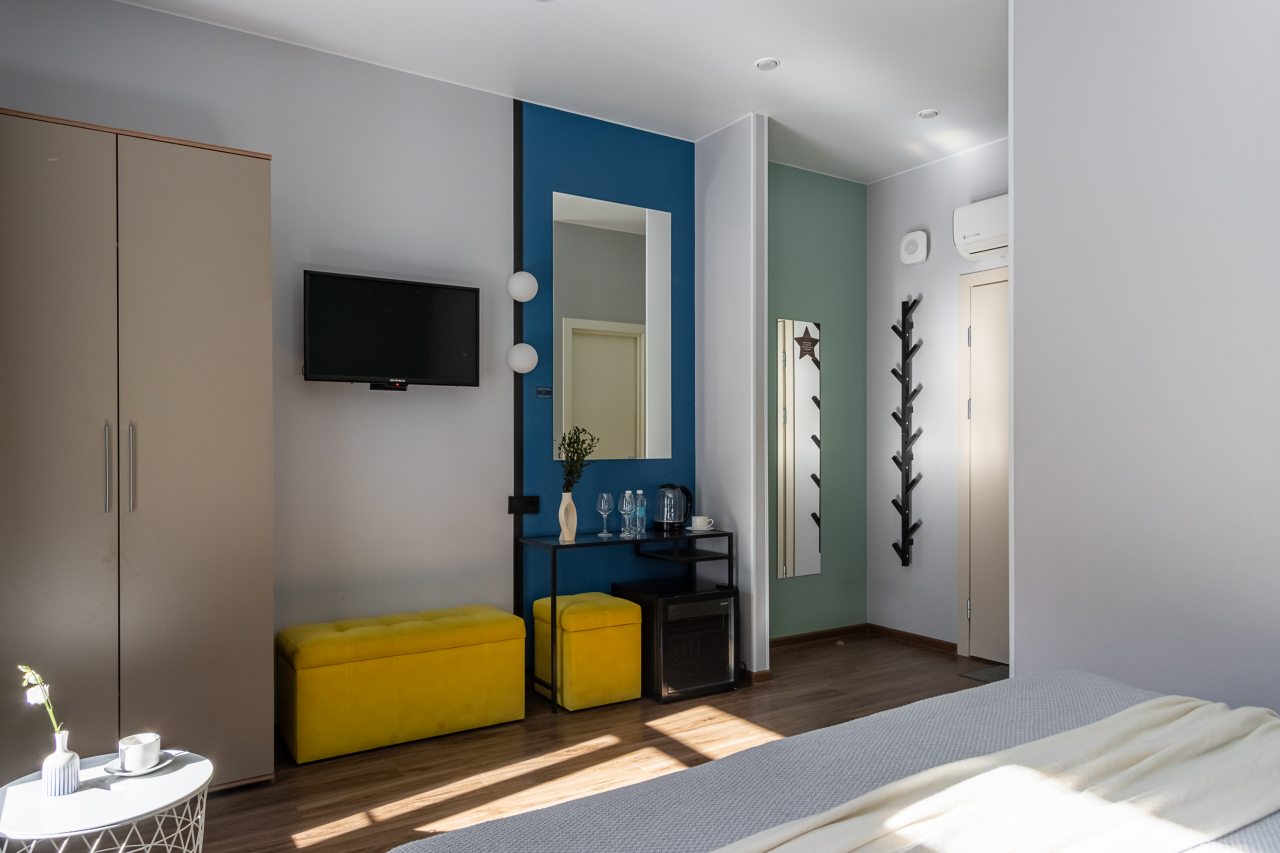 Номер (Стандартный с 1 двуспальной кроватью), Бутик-Отель Реноме