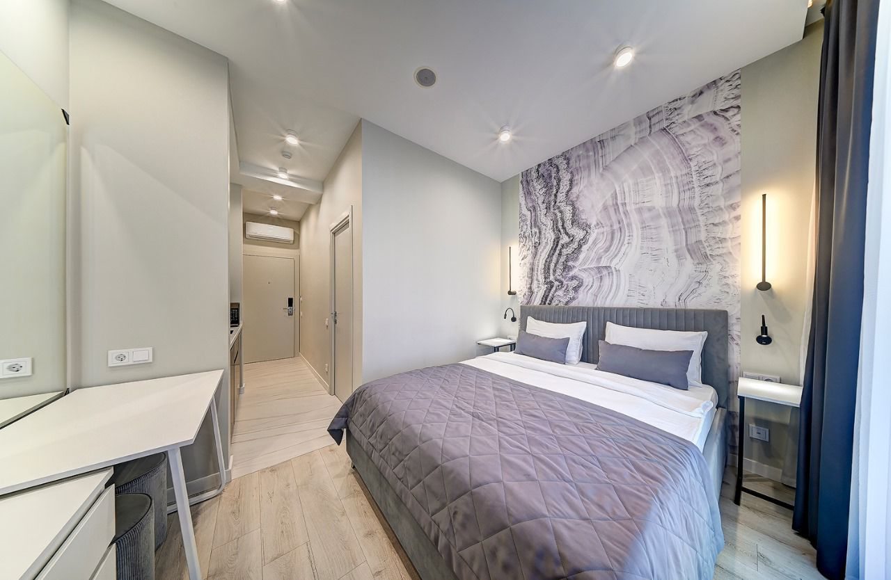 Студио (С французским балконом 312), Апарт-отель На Лучезарной 1а