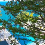 Студио (С французским балконом 312), Апарт-отель На Лучезарной 1а