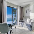 Апартаменты (Deluxe 321), Апарт-отель На Лучезарной 1а