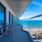 De Luxe (Delux), Апарт-отель На Лучезарной 1а