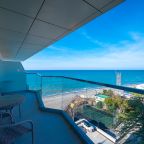 De Luxe (Delux), Апарт-отель На Лучезарной 1а