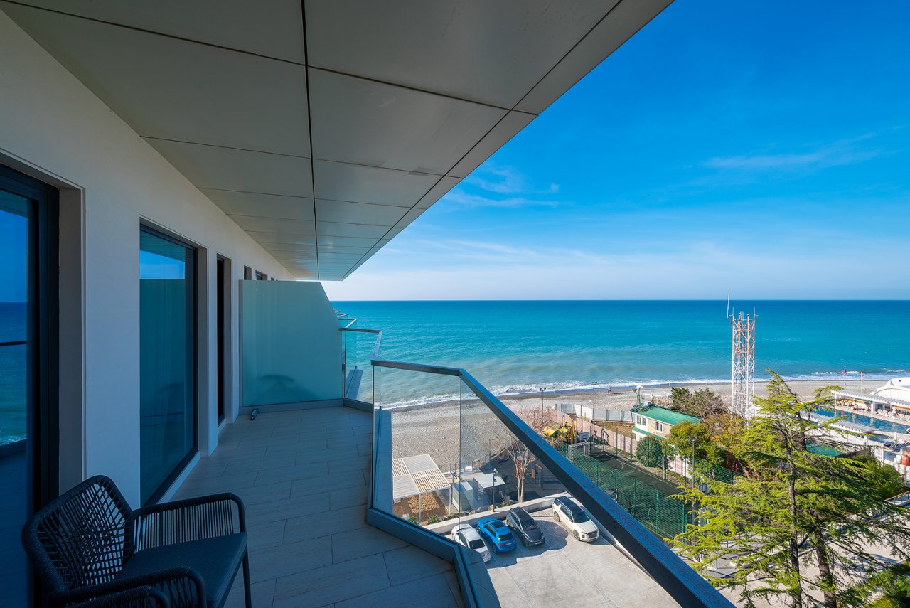 De Luxe (Delux), Апарт-отель На Лучезарной 1а