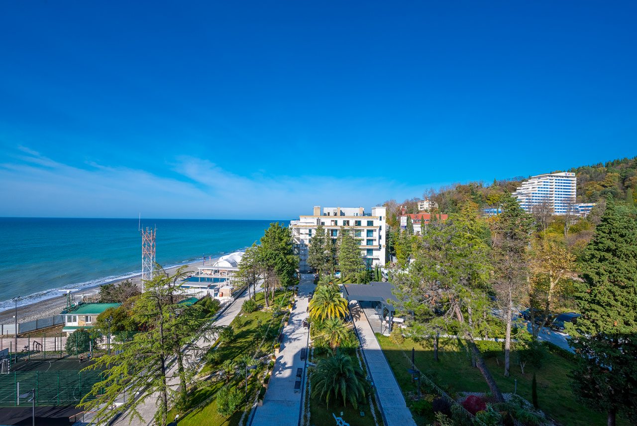 De Luxe (Delux), Апарт-отель На Лучезарной 1а