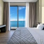 De Luxe (Grand Deluxe с видом на море), Апарт-отель На Лучезарной 1а