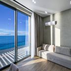 De Luxe (Grand Deluxe с видом на море), Апарт-отель На Лучезарной 1а